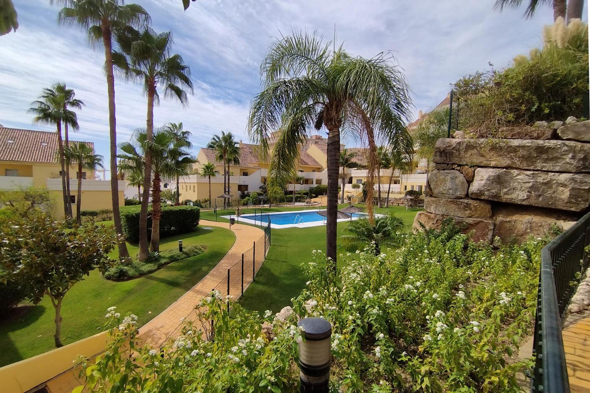 Apartamento Puertosol Estepona Exterior foto