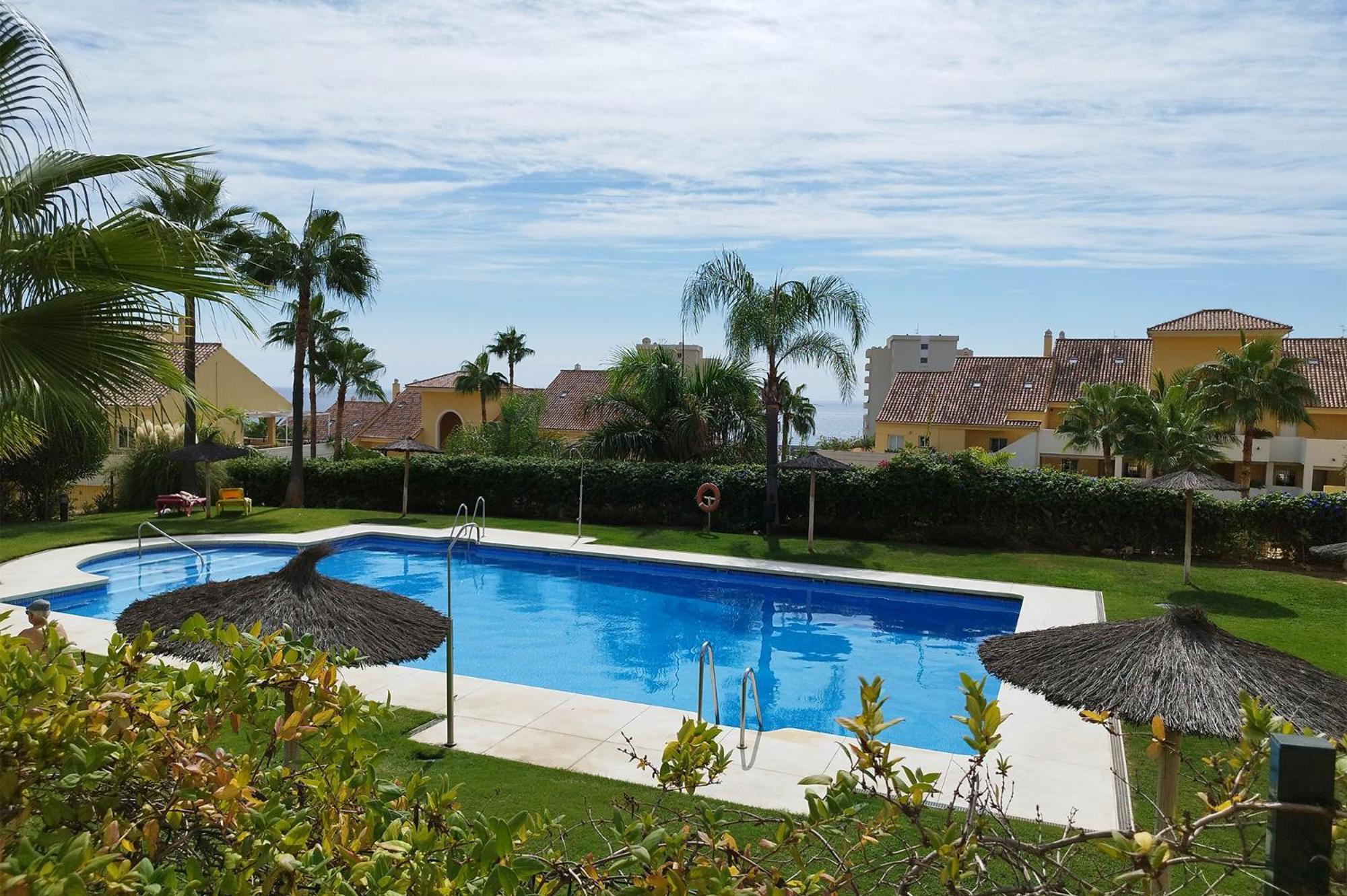 Apartamento Puertosol Estepona Exterior foto